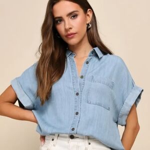 Evereve Chambray Top